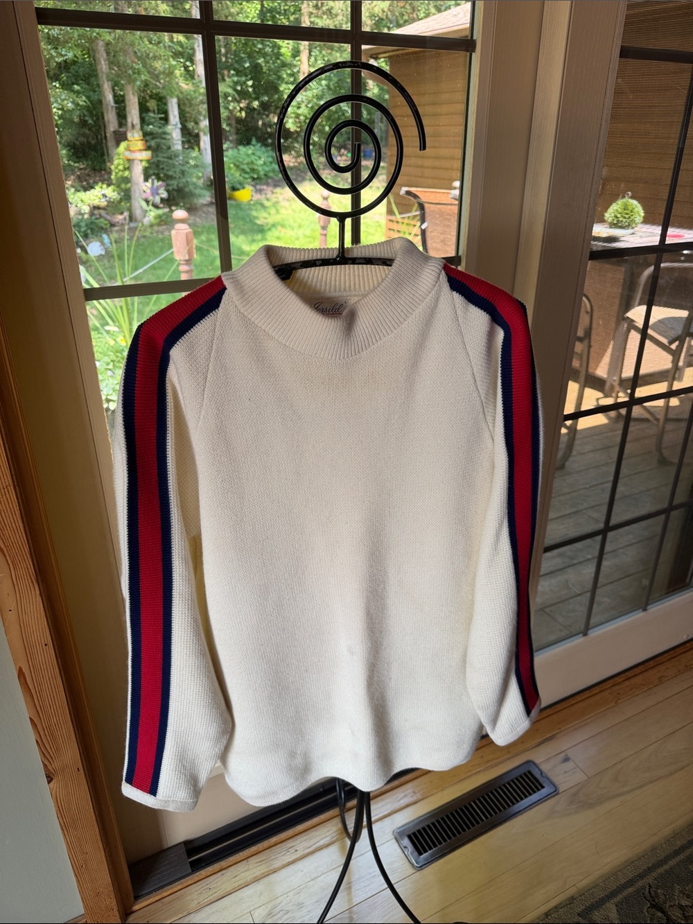 Jersild Vintage Cream Crewneck Long Slv Sz L Sweater w Red & Blue Sleeve Stripes